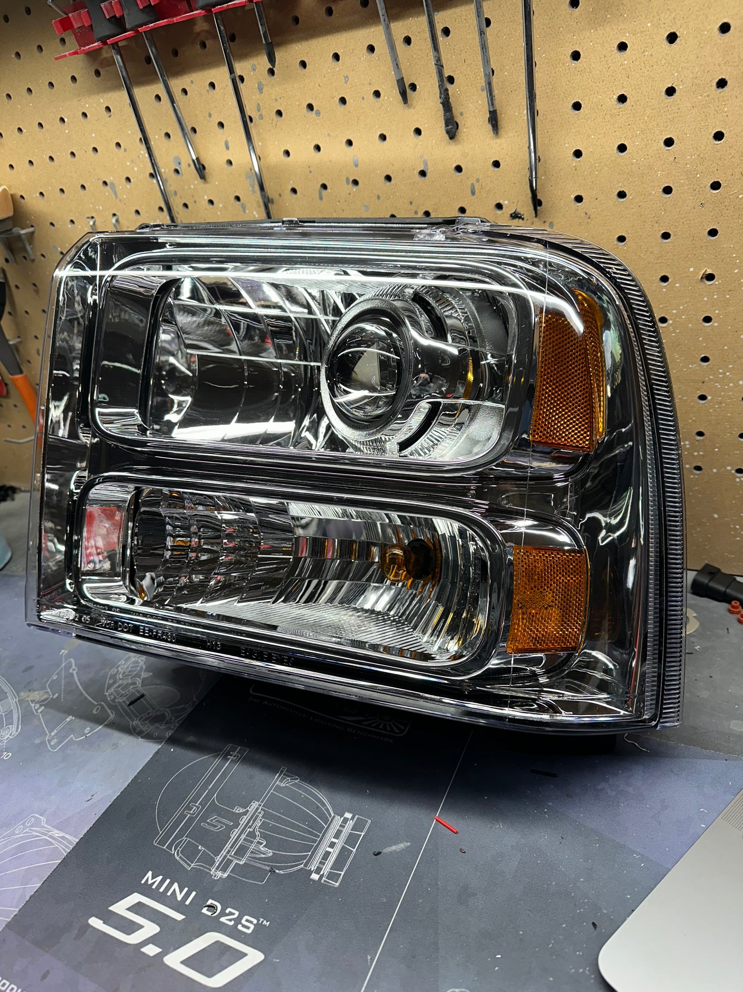 Pre Built 2005-2007 Ford Super Duty Headlight (Stage 1)