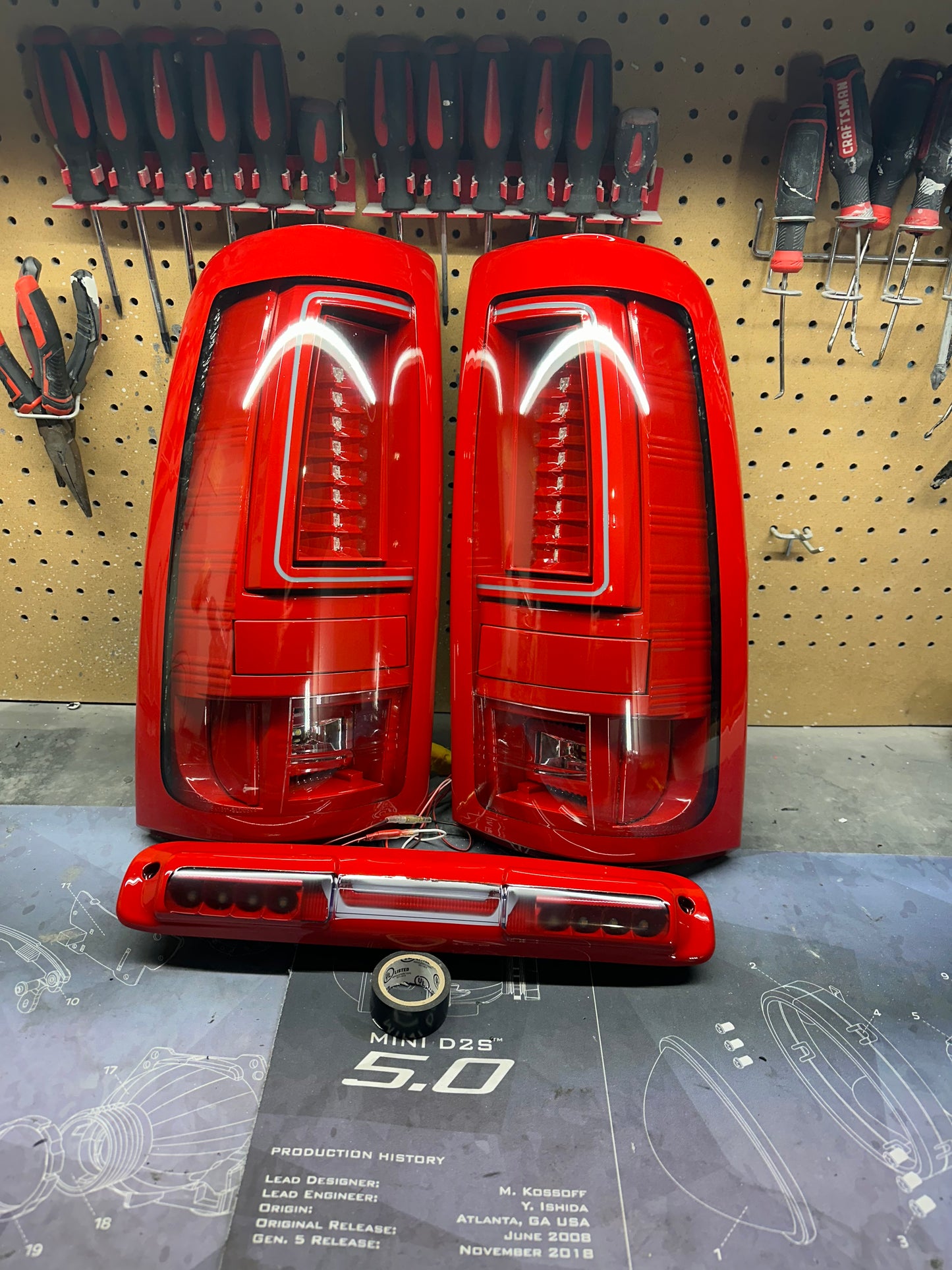 1999-2006 GM Led C Bar Taillights